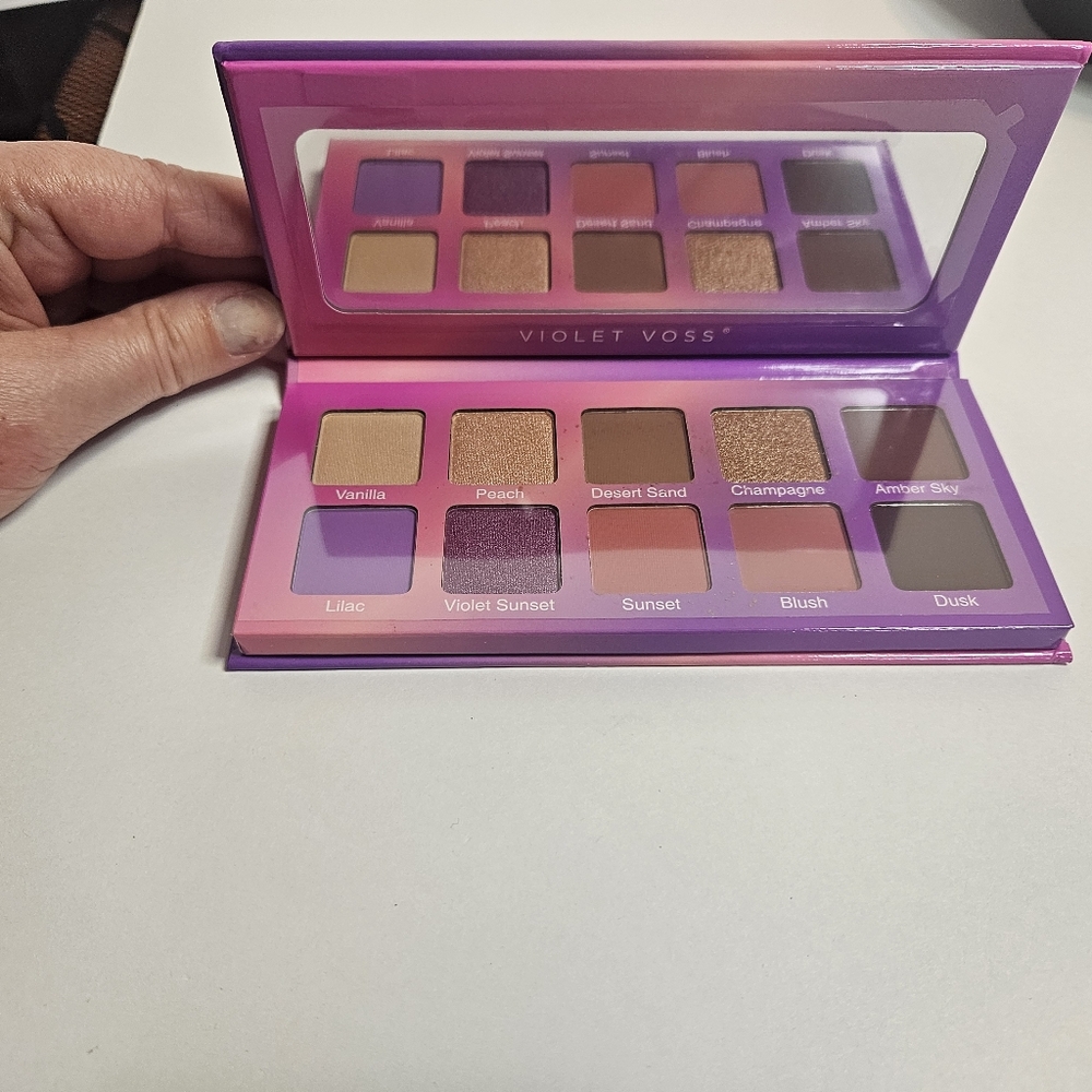 Violet Voss Violet Sunset Eyeshadow Palette - Picture 5 of 8